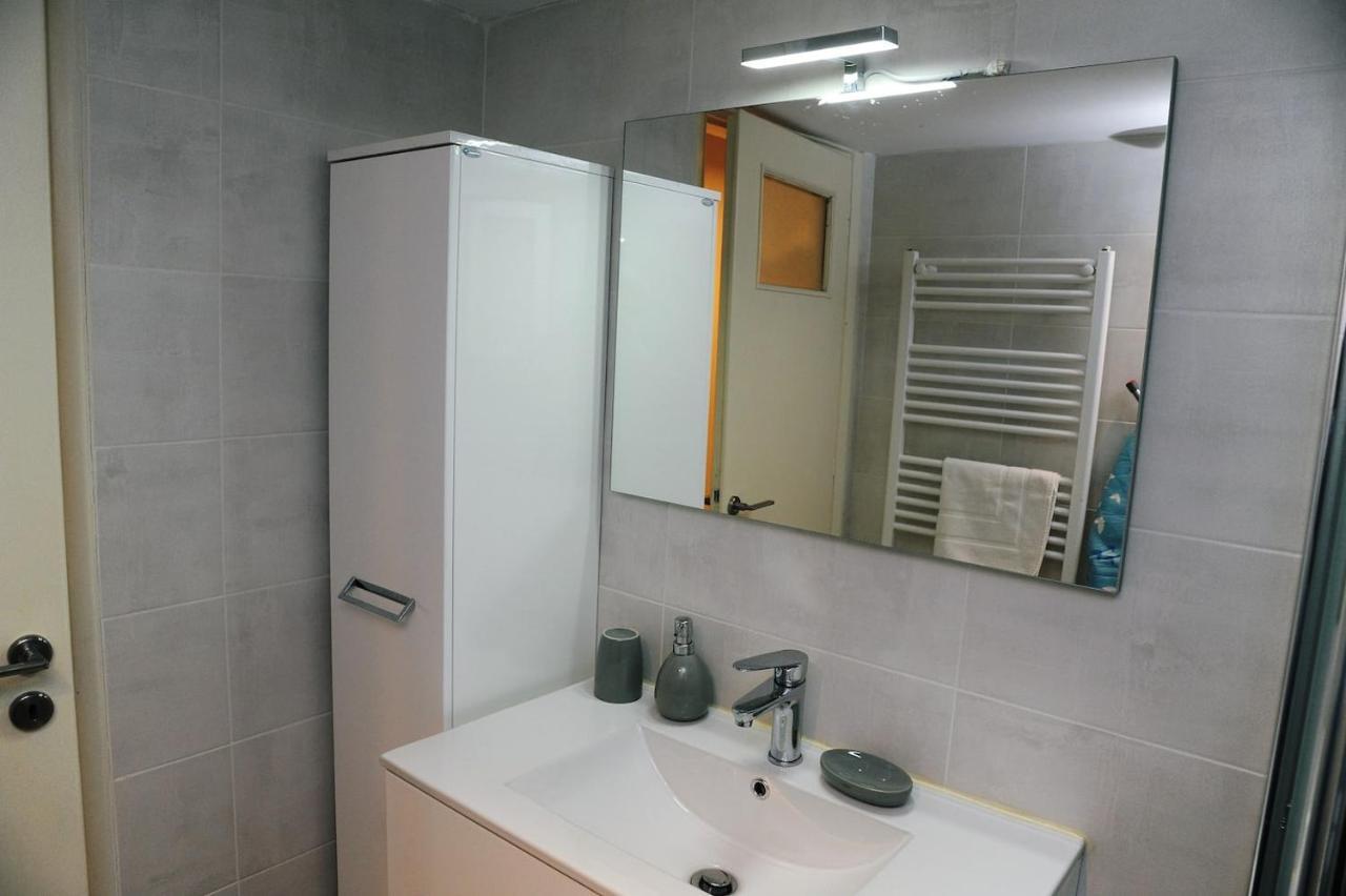 Freatida Apartment Pireusz Kültér fotó