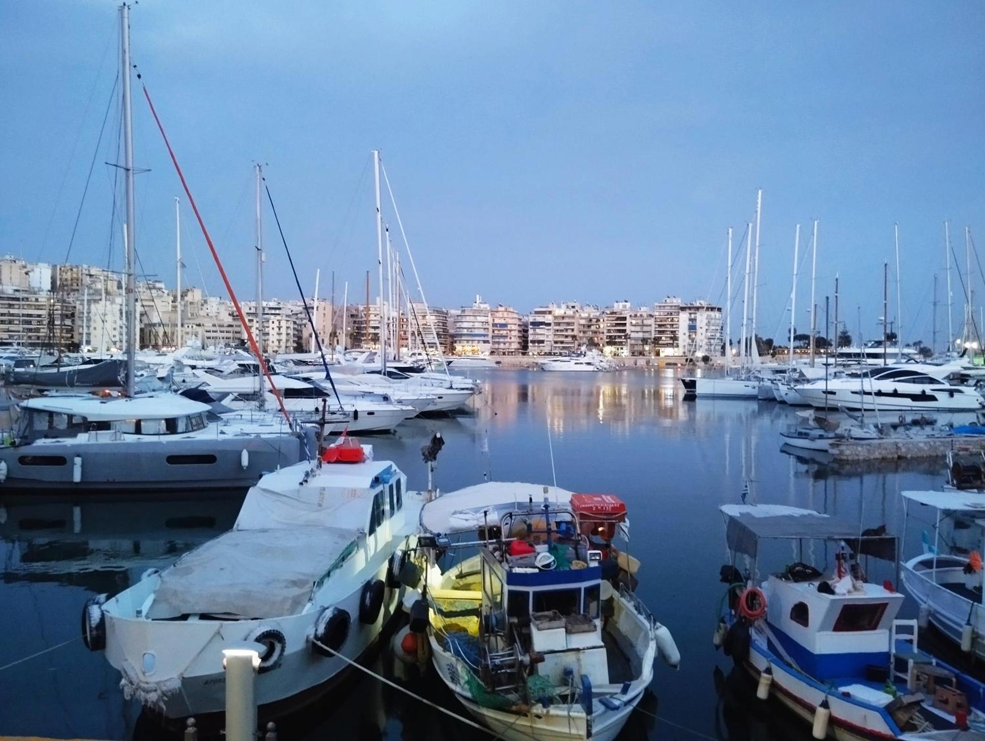 Freatida Apartment Pireusz Kültér fotó